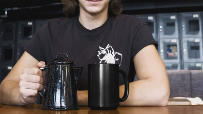 Je suis assez - Silhouette de femme | Tasse en céramique réactive à la chaleur